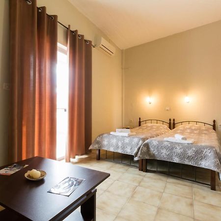Naos Studios - Private Apartment Kavos Bagian luar foto