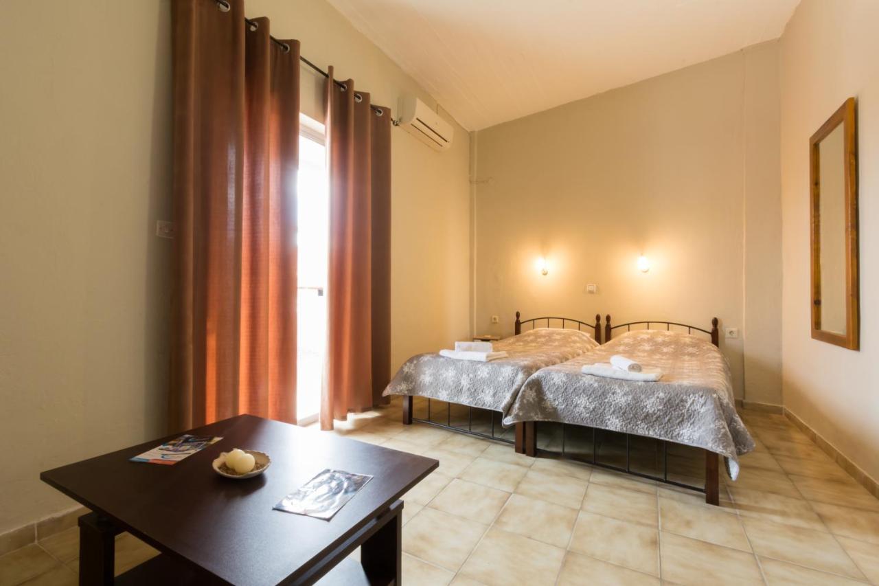 Naos Studios - Private Apartment Kavos Bagian luar foto