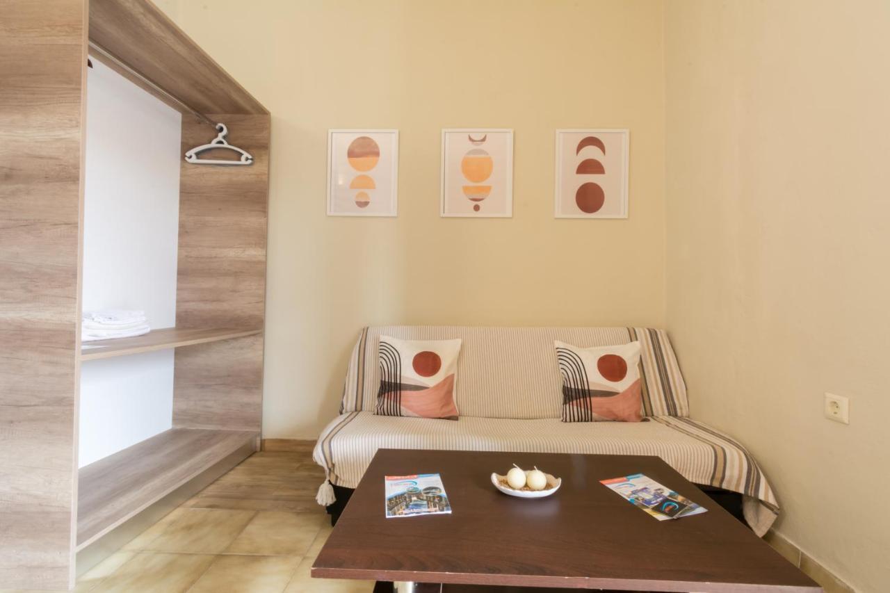 Naos Studios - Private Apartment Kavos Bagian luar foto